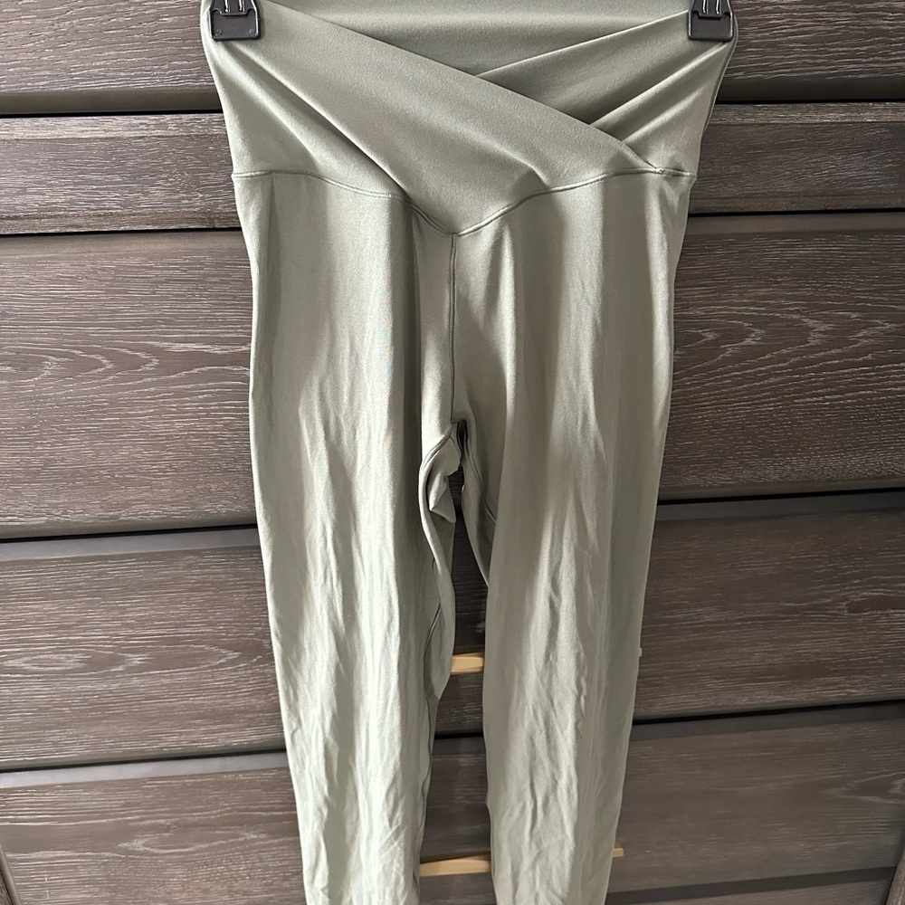 Stylish Olive Green Leggings